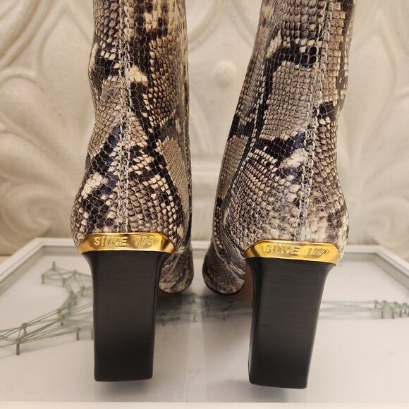 Franco Sarto "Briar" Grey Leather Heeled Boots. NIB. Size 10 - Picture 9 of 14